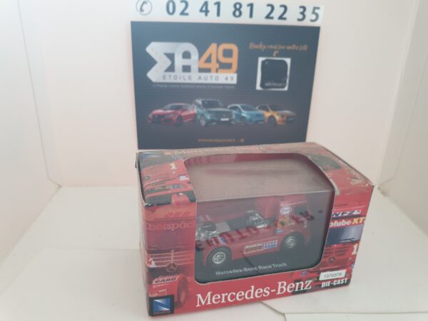 Camion Mercedes Race Truck 1/87