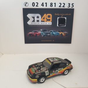 Porsche Carrera RS N°24