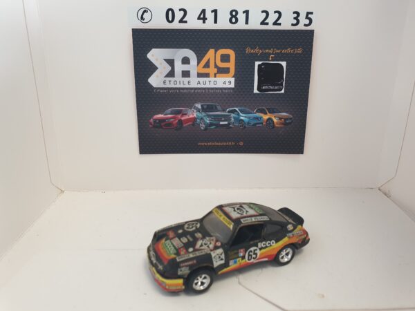 Porsche Carrera RS N°24