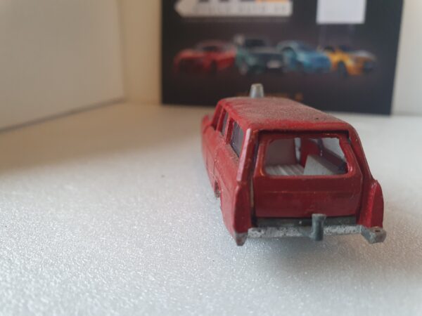 Majorette rail route Peugeot 404 break rouge gyrophare n’116 – Image 4