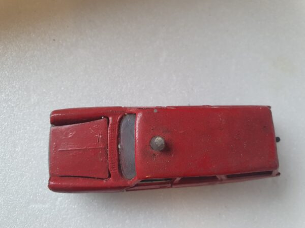 Majorette Peugeot 404 1/65 – Image 6