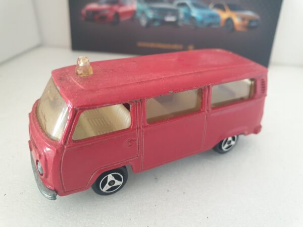 MAJORETTE VOLKSWAGEN COMBI N°240 1/65 – Image 2