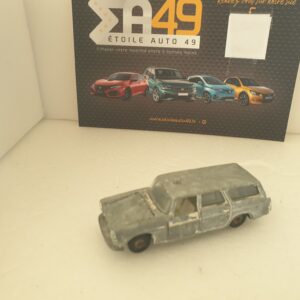 Majorette rail route Peugeot 404 break blanche à restaurer