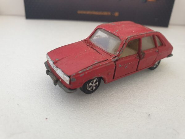 MAJORETTE RENAULT 16 - 1/65 - ETAT CORRECT – Image 2