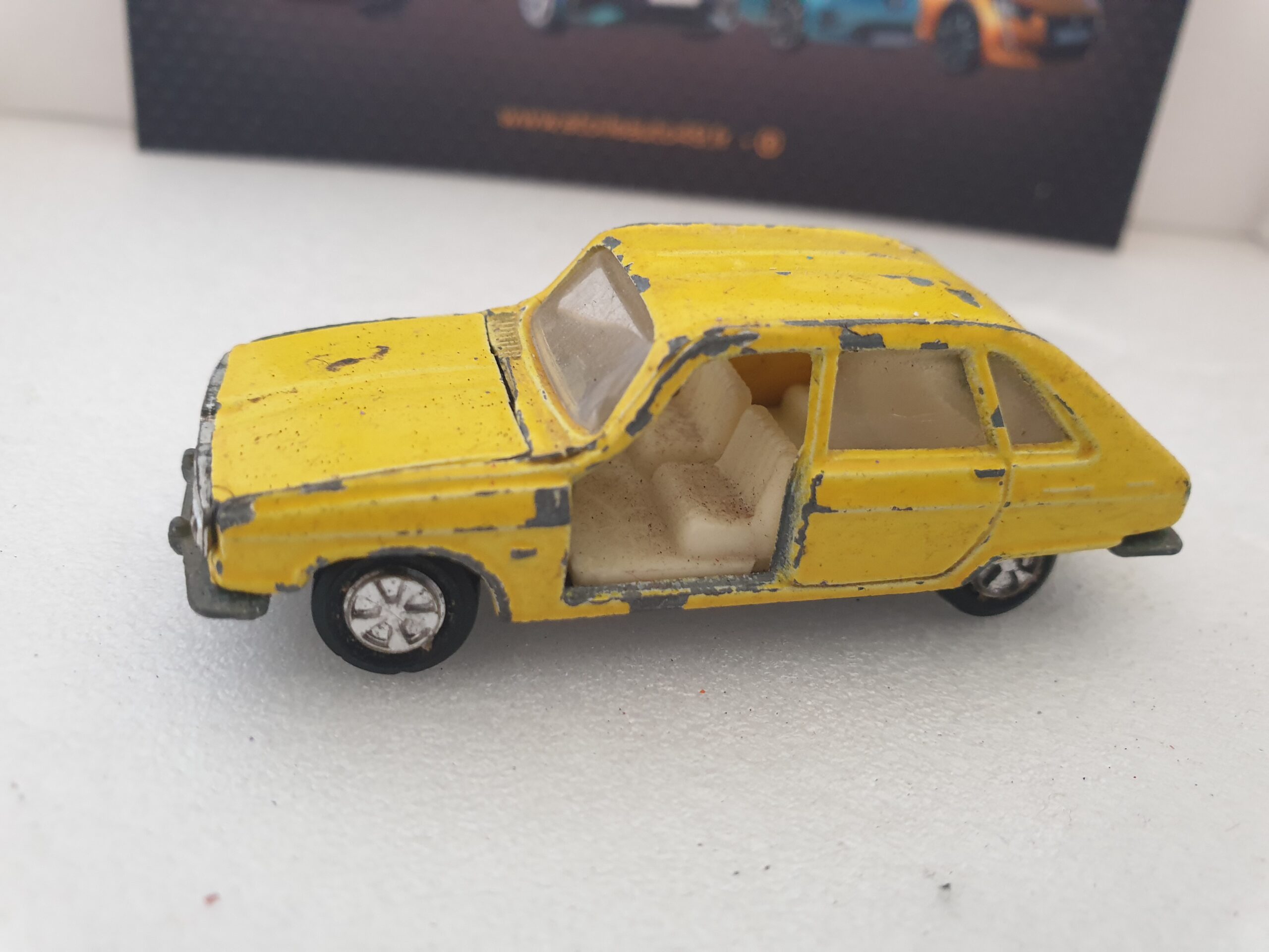 Lot de 3 MAJORETTE RENAULT 16 - 1/65 - ETAT CORRECT – Image 3