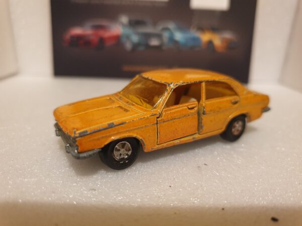 Majorette Chrysler 180 1/65 Orange – Image 2
