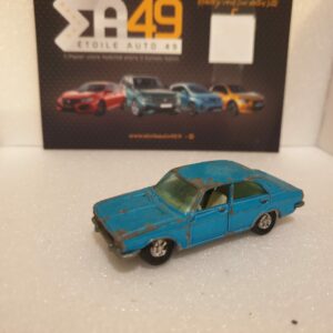 Majorette Chrysler 180 1/65 Bleue