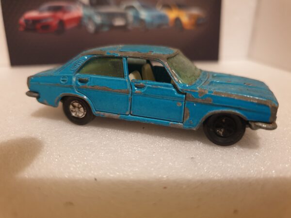 Majorette Chrysler 180 1/65 Bleue – Image 3