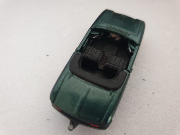 Majorette Peugeot 204 C 1/65 Vert Metal – Image 4