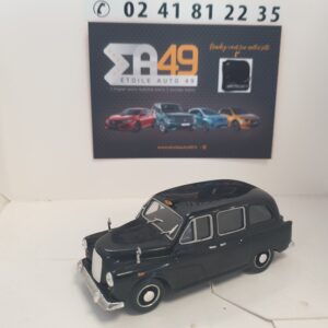 Austin FX4 London Taxi