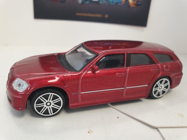 Dodge Magnum RT ( Maisto ) – Image 2