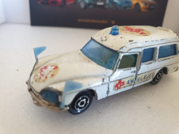 Lot de 5 Citroen DS Ambulance Majorette 1/65 N°206 – Image 14