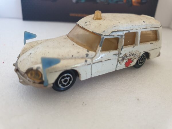 Lot de 5 Citroen DS Ambulance Majorette 1/65 N°206 – Image 20