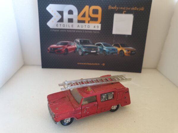 Lot 2 Dodge Majorette Pompier et Militaire 1/80