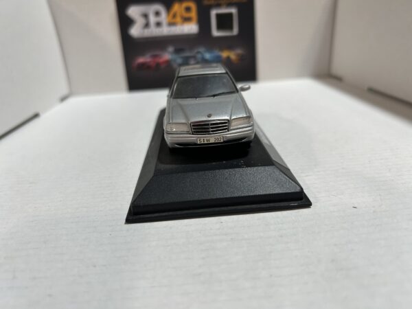 Mercedes Class C 1/43 – Image 2