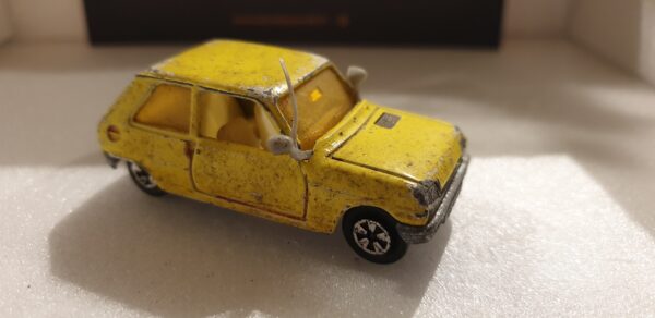 Majorette Renault 5  N° 257 1/55 – Image 2
