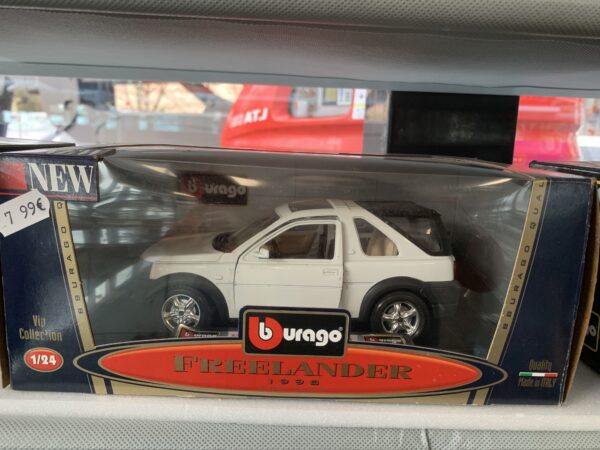 Land Rover Freelander Burago 1/24