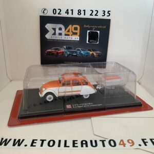 2CV Citroën La Spot avec sa remorque