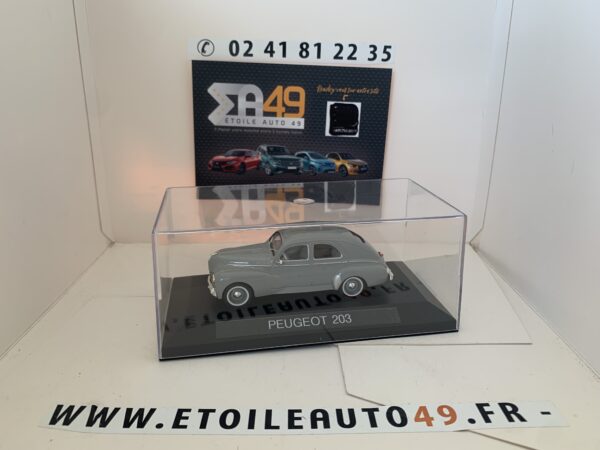 Peugeot 203