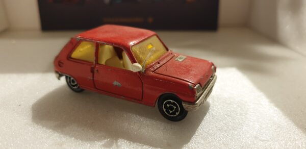 Majorette Renault 5  N° 257 1/55 Rouge – Image 2
