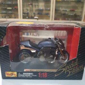 Munch Mammut 2000 Maisto 1/18