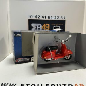 Scooter Vespa Rouge