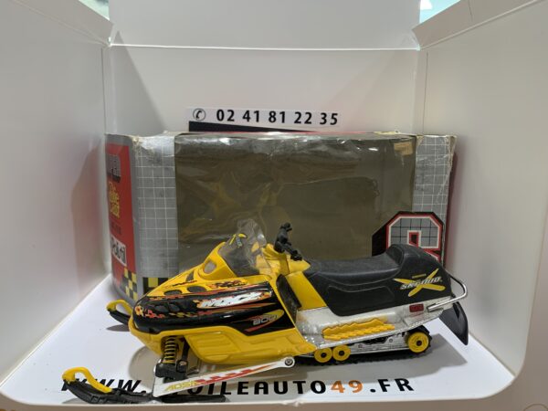 Ski Doo MXZ Polistil