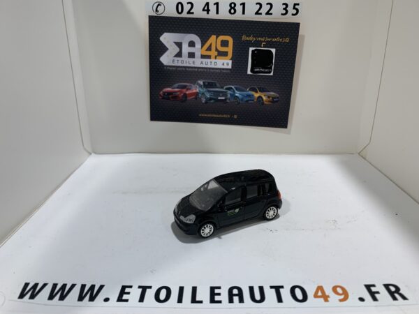 Renault Modus Noir 1/64