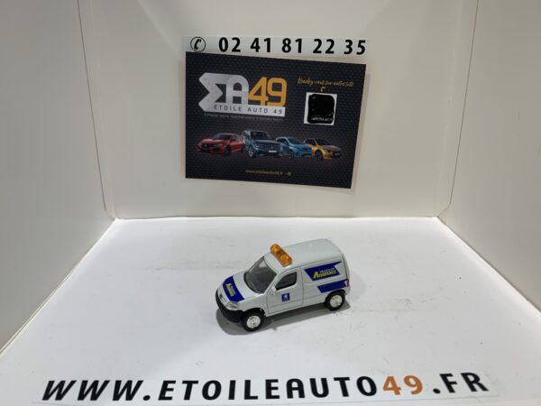 Peugeot Partner 1/64
