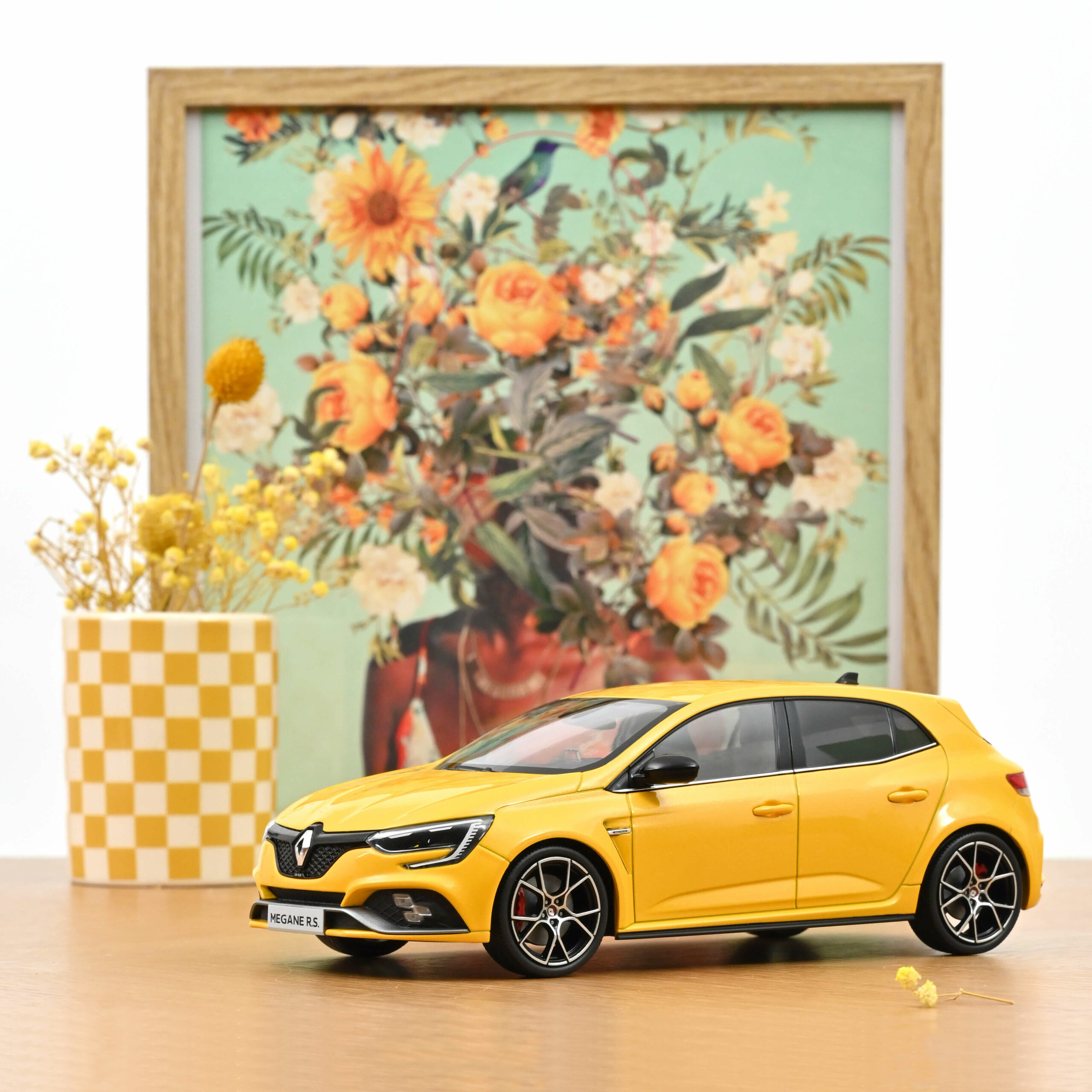 Renault Mégane R.S. Trophy 2022 Sirius Yellow 1/18 Ref : 185389 – Image 6