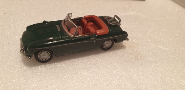 MGB Cabriolet Verte 1/72 – Image 2