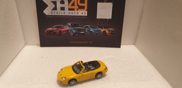 Porsche 911 Cabriolet Jaune 1/72
