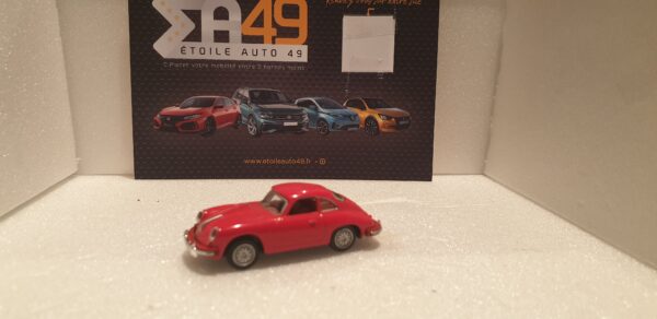 Porsche 356 Rouge 1/72