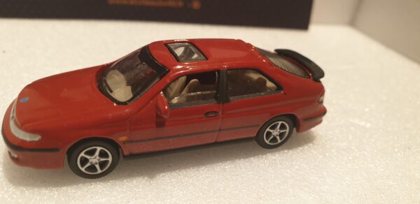Saab 9-3 Rouge 1/72 – Image 2