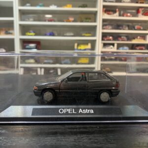 Opel Astra 1/43