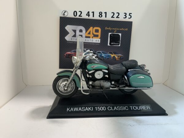 Kawasaki 1500 Classic Tourer 1/18 – Image 2