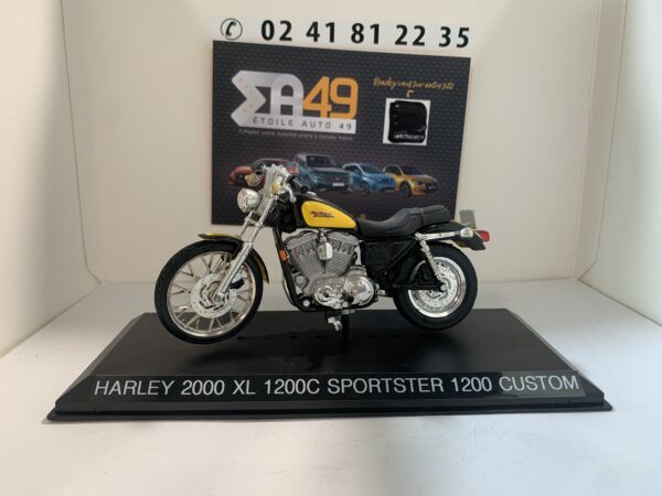 Harley 2000 XL 1200C Sportster 1200 Custom 1/18 – Image 2