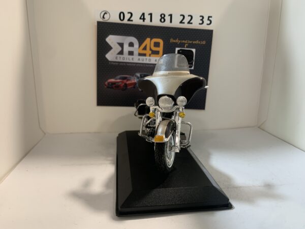 Harley Road King Brow 1/18 – Image 3