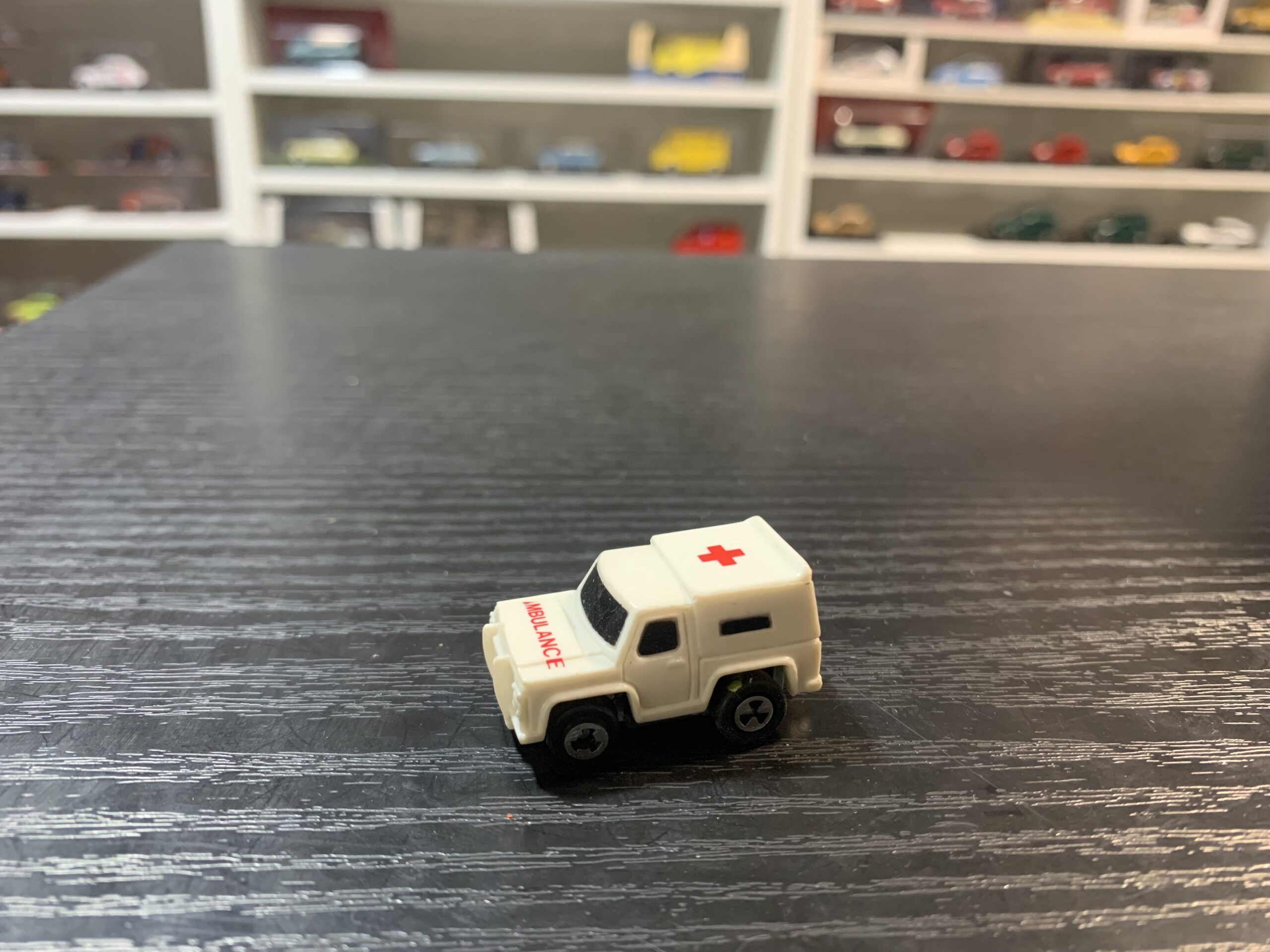 Micro machines best sale ambulance