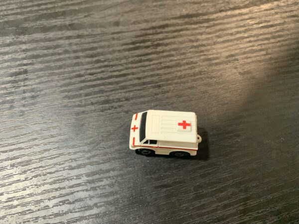 Micro Machines Ambulance – Image 2
