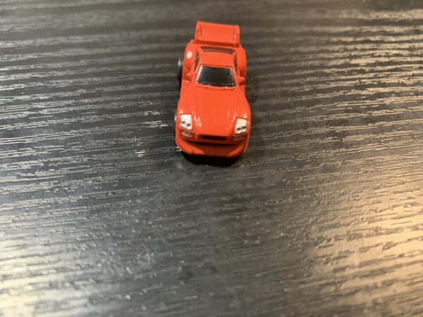 Micro Machines Galoob Hasbro 2004 Voiture de course rouge – Image 3