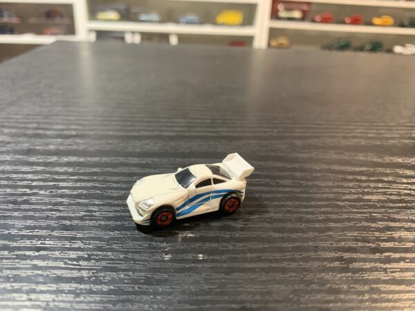 Micro Machines Hasbro Galoob 2004 voiture de sport blanche