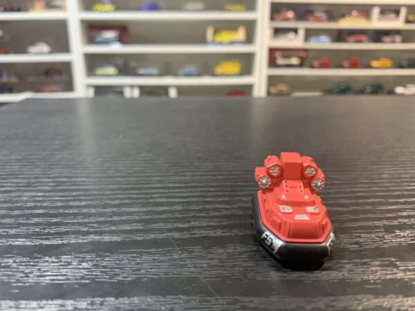 Micro Machines Aéroglisseur Rouge – Image 2