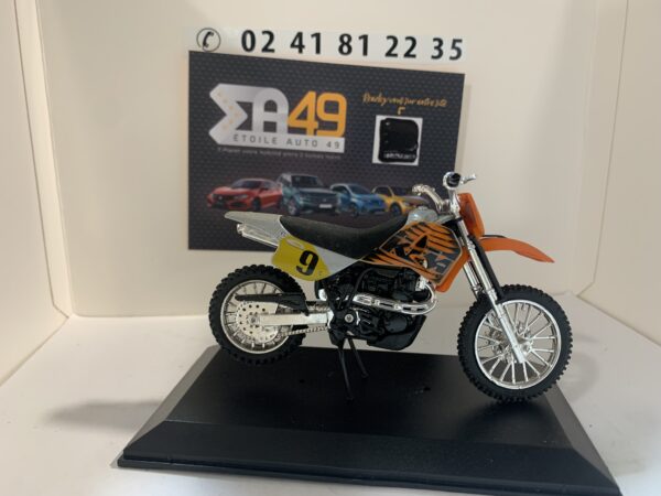 KTM N9 1/18 – Image 4
