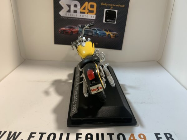 Harley FXST Softail Standard 2001 Maisto 1/18 – Image 5