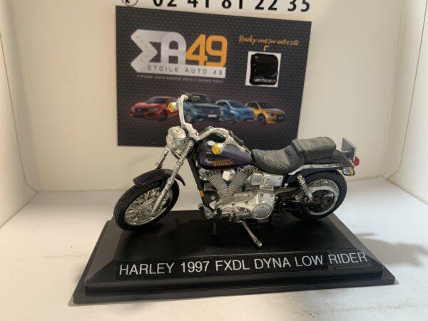 Harley 1997 FXDL Dyna Low Ride Maisto 1/18 – Image 2