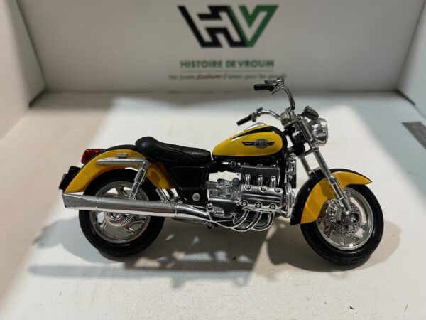 Honda F6C Maisto 1/18 – Image 4