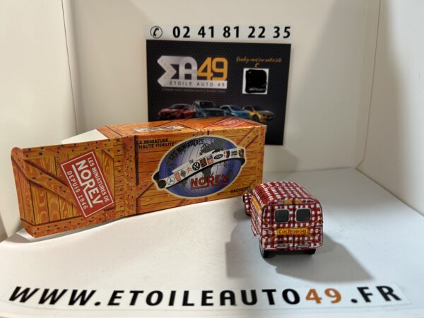 Citroen 2 CV AZU Cochonou Norev 1/43 – Image 4