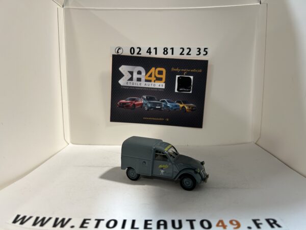 Citroen 2CV AZU Michelin Norev 1/43 – Image 2