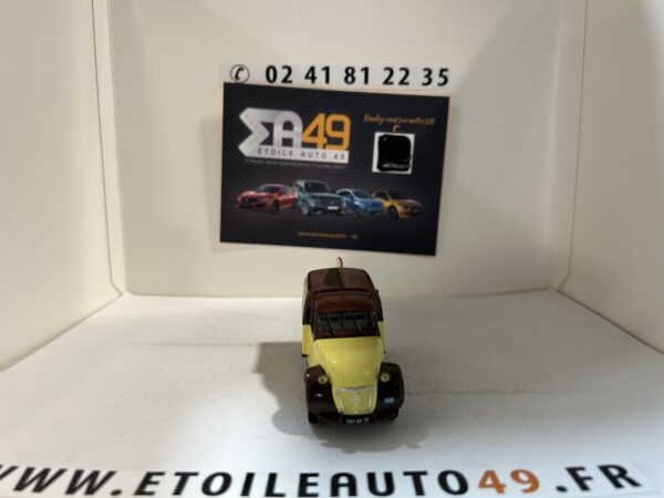 Citroen 2CV Menier Norev 1/43 – Image 2
